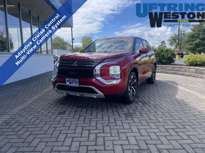 Used 2023 Mitsubishi Outlander SE Black Edition