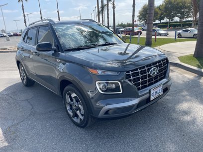 Used 2025 Hyundai Venue Limited