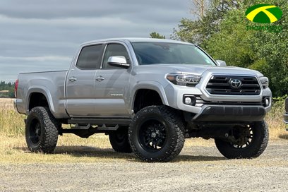 Used 2018 Toyota Tacoma SR5