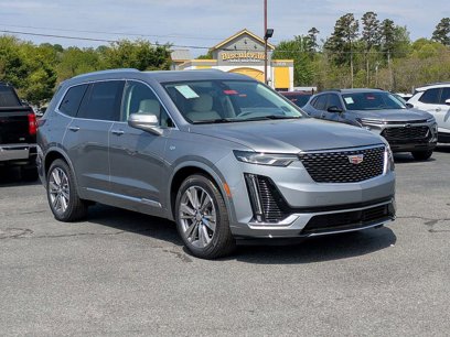 New 2025 Cadillac XT6 Premium Luxury w/ Technology Package
