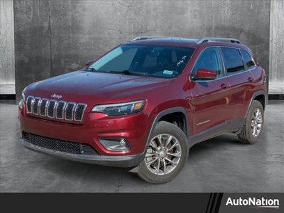 Used 2019 Jeep Cherokee Latitude Plus w/ Comfort/Convenience Group