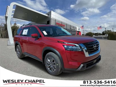 New 2025 Nissan Pathfinder SV w/ SV Premium Package