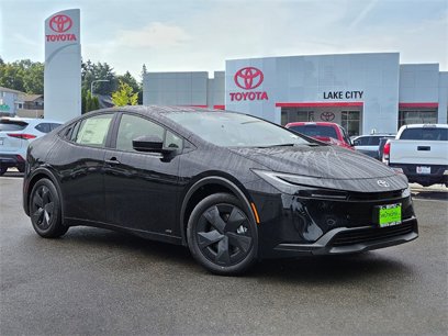 New 2025 Toyota Prius LE