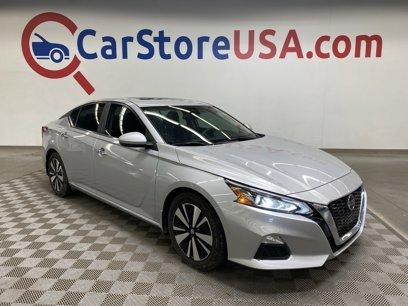Used 2021 Nissan Altima 2.5 SV w/ SV Premium Package