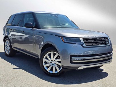 New 2025 Land Rover Range Rover SE