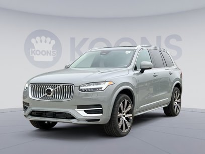 New 2025 Volvo XC90 T8 Ultra w/ Protection Package