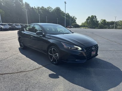 New 2025 Nissan Altima 2.5 SR