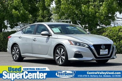 Certified 2022 Nissan Altima 2.5 SV