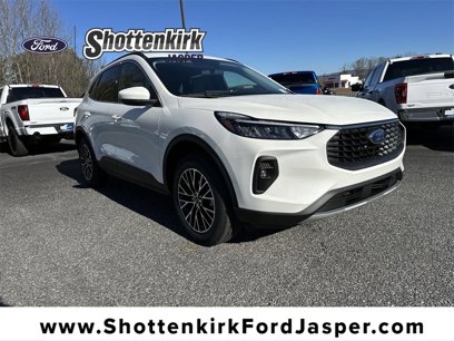 New 2025 Ford Escape SE