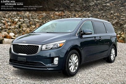 Used 2016 Kia Sedona EX