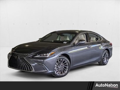 New 2025 Lexus ES 300h w/ Luxury Package