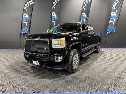 Used 2015 GMC Sierra 2500 Denali w/ Duramax Plus Package