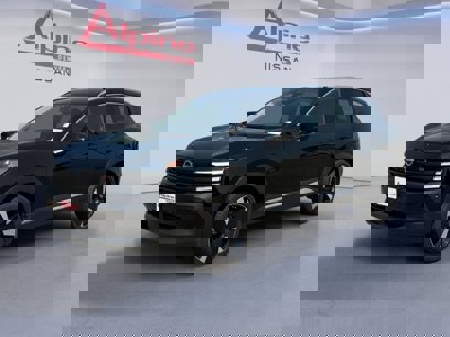 Used 2025 Nissan Kicks SR