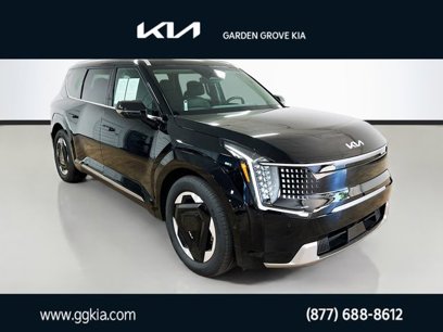 New 2025 Kia EV9 Land