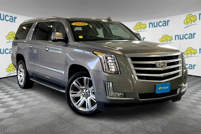 Used 2019 Cadillac Escalade ESV Luxury