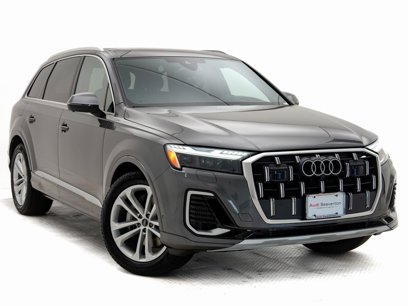 New 2025 Audi Q7 3.0T Prestige