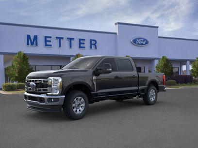 New 2025 Ford F250 XL w/ FX4 Off-Road Package