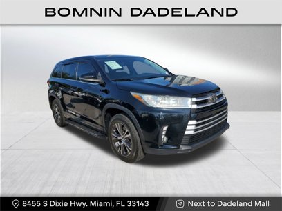 Used 2017 Toyota Highlander LE