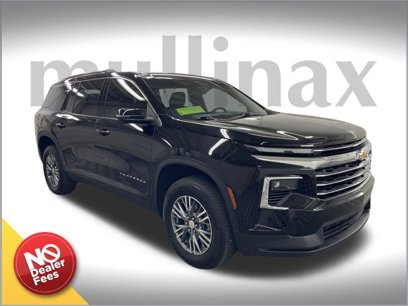 Used 2024 Chevrolet Traverse LT w/ Trailering Package