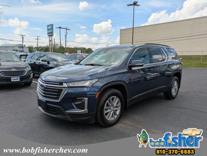 Used 2022 Chevrolet Traverse LT