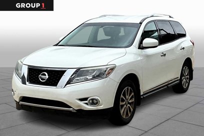 Used 2016 Nissan Pathfinder SL w/ SL Tech Package