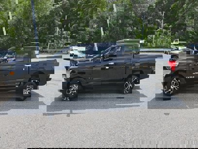 Used 2021 Nissan Titan SV