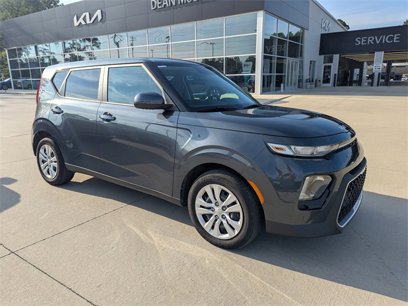 Used 2022 Kia Soul LX