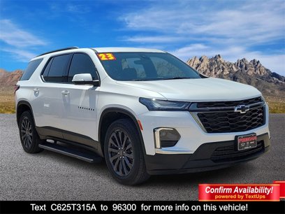 Used 2023 Chevrolet Traverse RS