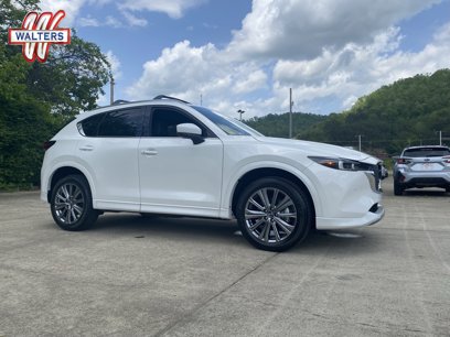 New 2025 MAZDA CX-5 Signature