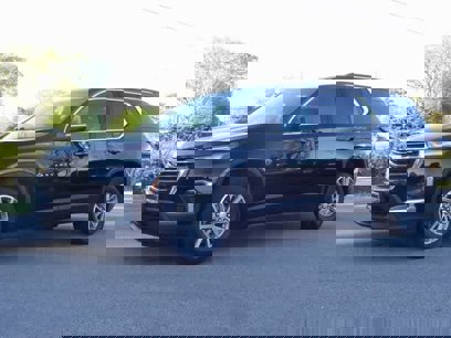 Used 2022 Chevrolet Traverse LT