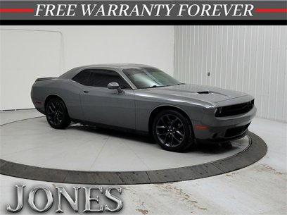 Used 2019 Dodge Challenger SXT w/ Blacktop Package