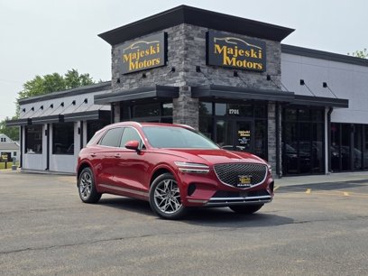 Used 2022 Genesis GV70 2.5T w/ Select Package