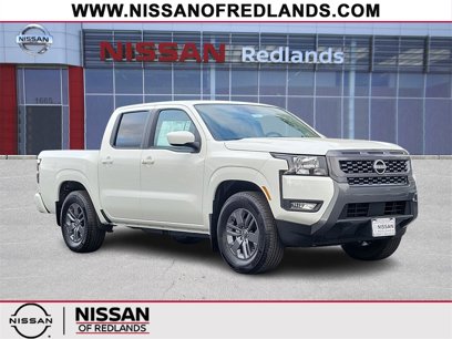 New 2025 Nissan Frontier SV w/ SV Convenience Package