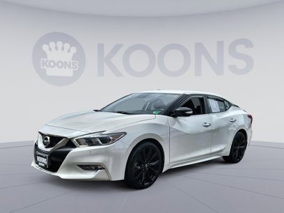Used 2017 Nissan Maxima SR w/ Midnight Edition
