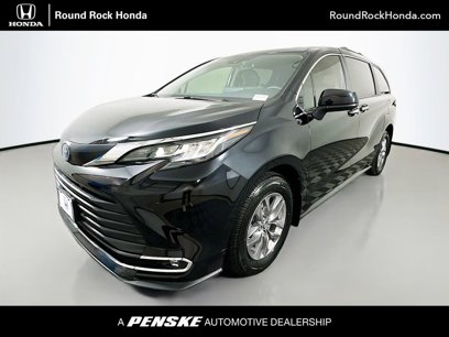 Used 2023 Toyota Sienna XLE