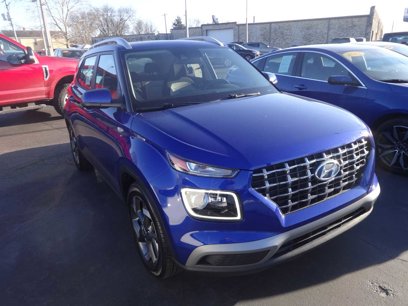 Used 2021 Hyundai Venue SEL w/ Premium Package