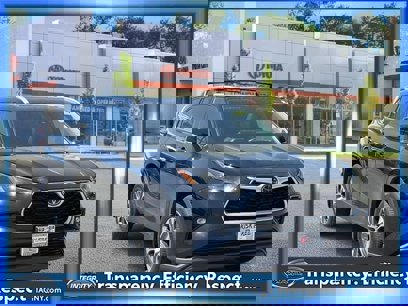 Certified 2022 Toyota Highlander XLE