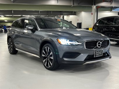 Used 2020 Volvo V60 T5 Cross Country