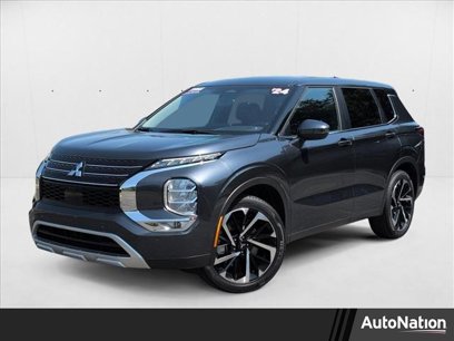 Used 2024 Mitsubishi Outlander SE