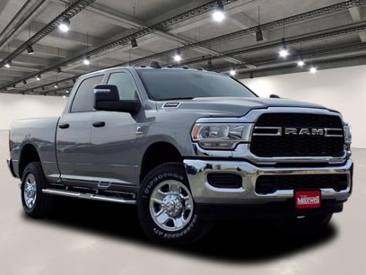New 2024 RAM 2500 Tradesman w/ Chrome Appearance Group