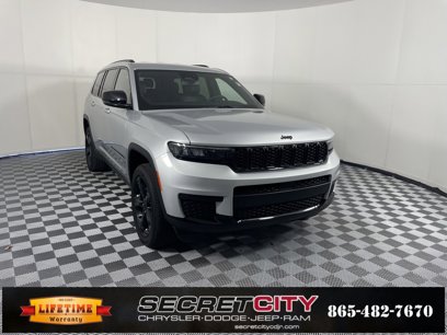 Used 2023 Jeep Grand Cherokee L Laredo