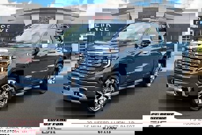 New 2025 GMC Sierra 1500 Denali