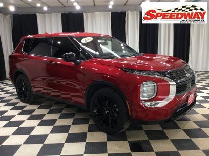 Used 2023 Mitsubishi Outlander SE