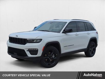 New 2025 Jeep Grand Cherokee Limited w/ Black Appearance Package