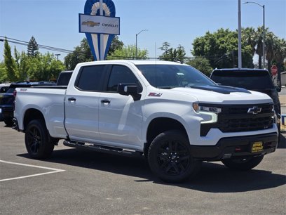 New 2025 Chevrolet Silverado 1500 LT Trail Boss w/ LT Trail Boss Premium Package