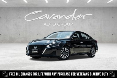Used 2023 Nissan Altima 2.5 SV
