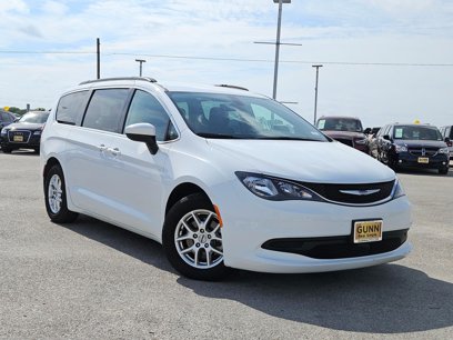 Used 2021 Chrysler Voyager Lxi