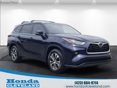 Used 2023 Toyota Highlander XLE