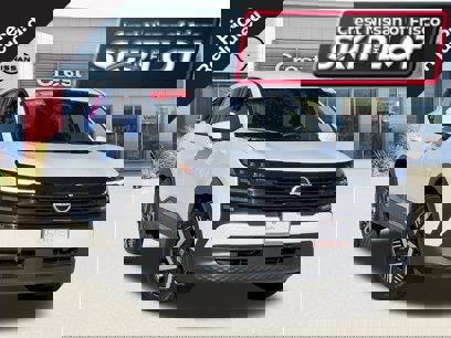 Certified 2025 Nissan Kicks SV