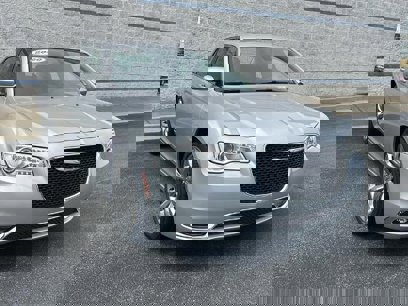 Used 2020 Chrysler 300 Touring L w/ Value Package